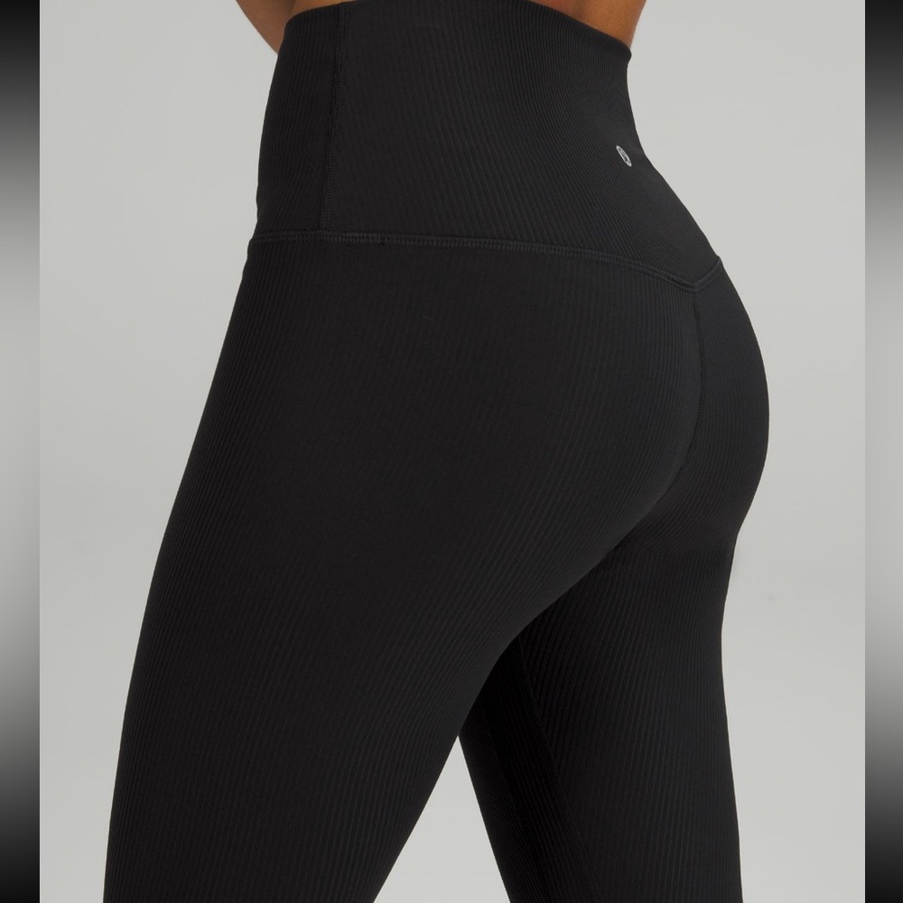 Lululemon align ribbed legging 25”